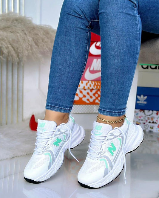 Nuevos Tenis Urbanos suela dentada