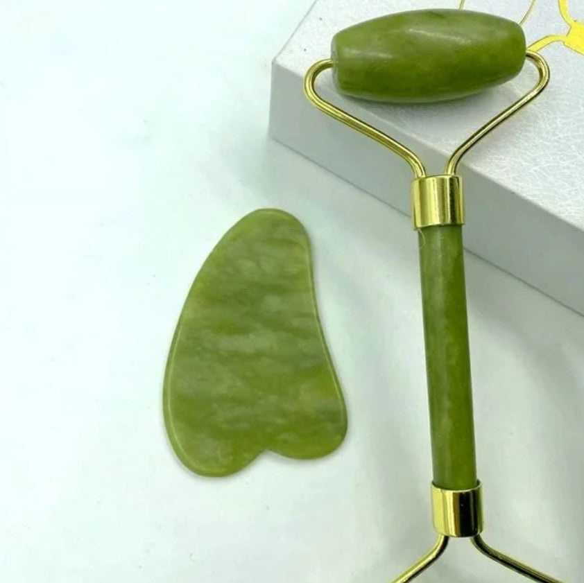 Nuevo Rodillo facial de jade + Piedra Gua Sha